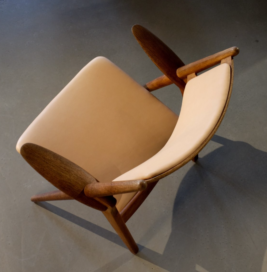 Ch28p lounge deals chair